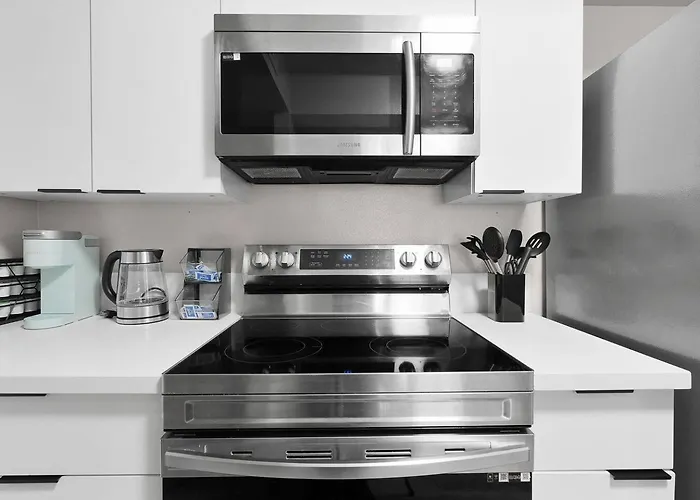 Apartment Retreat Close To Asu, Mill Ave & Airport