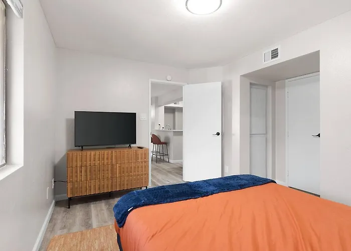 Retreat Close To Asu, Mill Ave & Airport Apartment Tempe