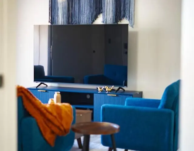 Retreat Close To Asu, Mill Ave & Airport