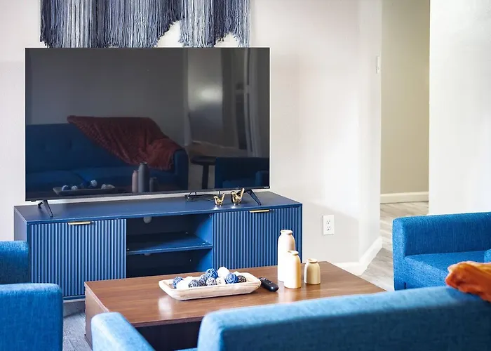 Apartment Retreat Close To Asu, Mill Ave & Airport